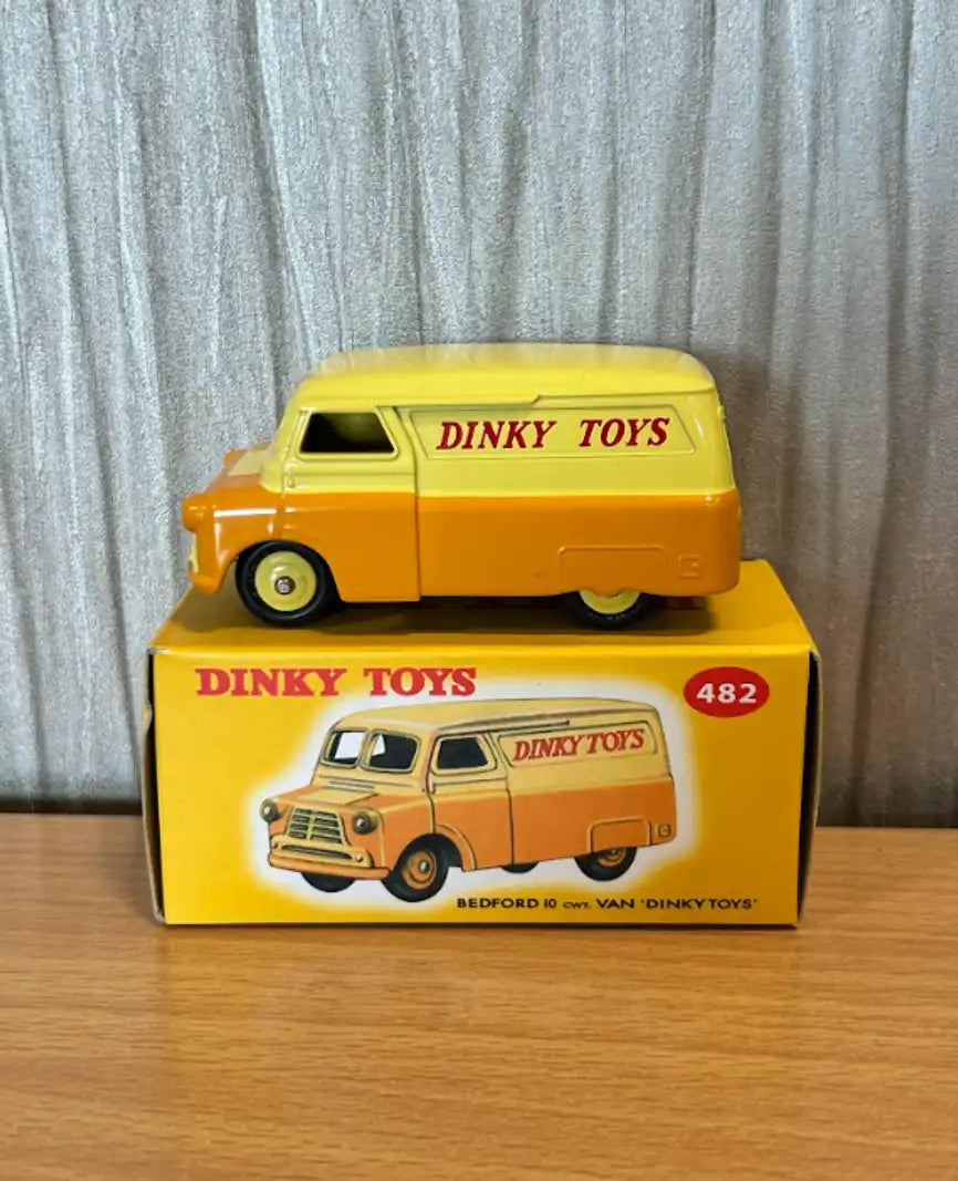 Dinky Atlas Toys 482 Bedford 10 cwt Van "Dinky Toys